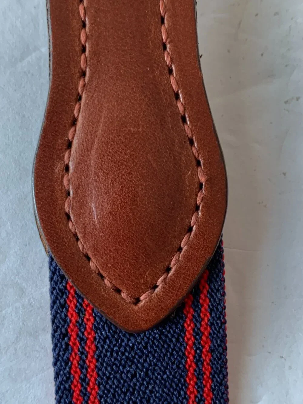 VINTAGE NAVY BLUE & RED ELASTIC STRETCH BELT – LEATHER TRIM – BRASS BUCKLE